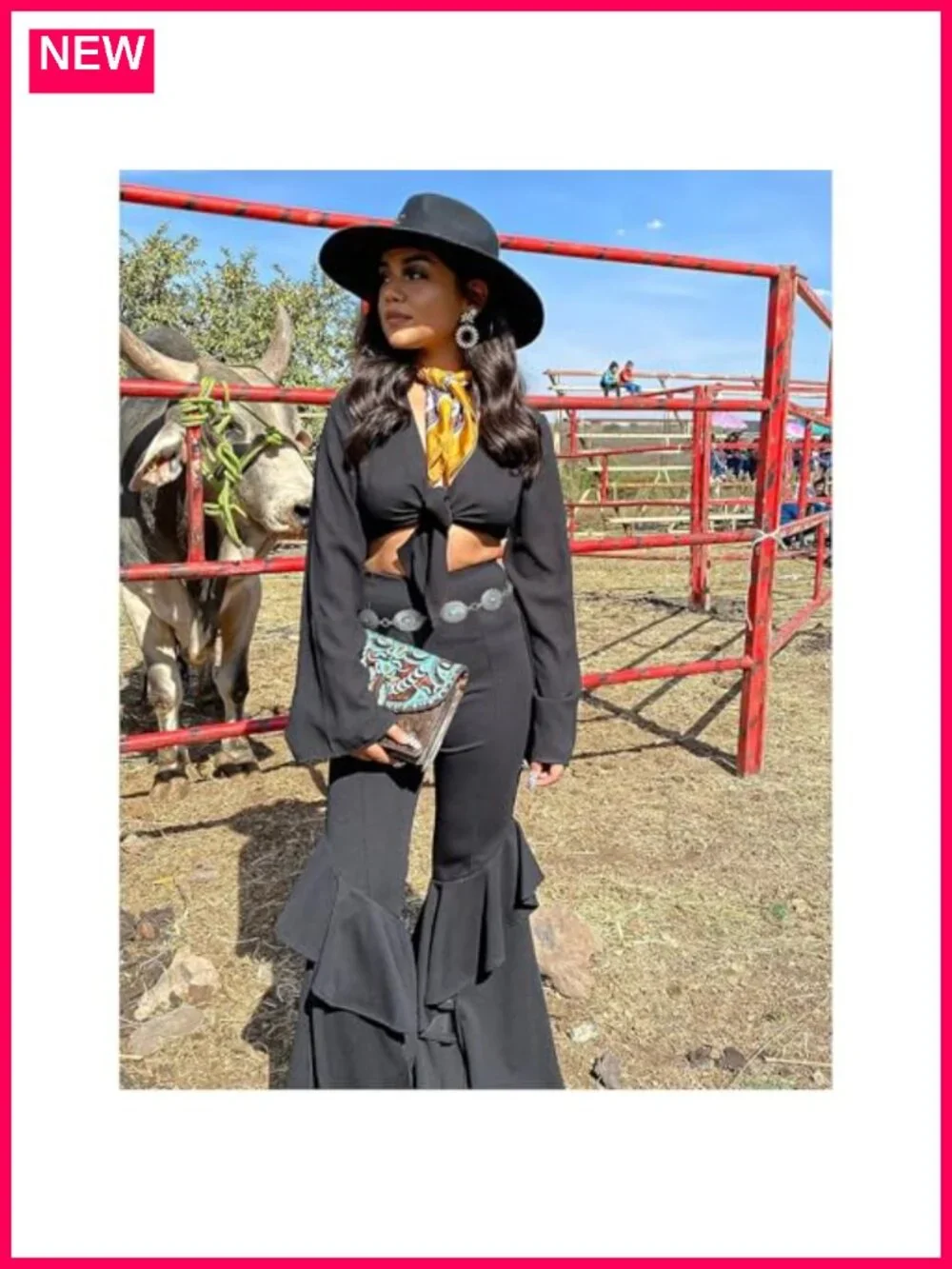 Women Boho Chain Belt Western Cowgirl Waist Links Metal Concho Belt Adjustable